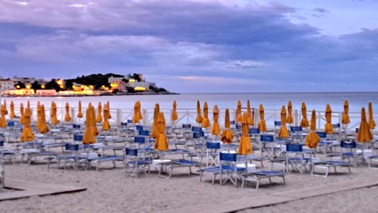 Mansarda Beach Mondello Palermo Exterior photo